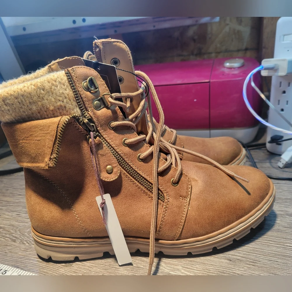 Cliffs By White Mountain NEW Brown Lace-Up Ankle Boots Size‎ 9